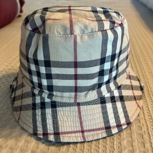 Burberry Reversable Check Bucket Hat